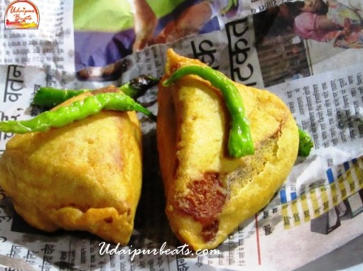 bread pakoda fatehsagar